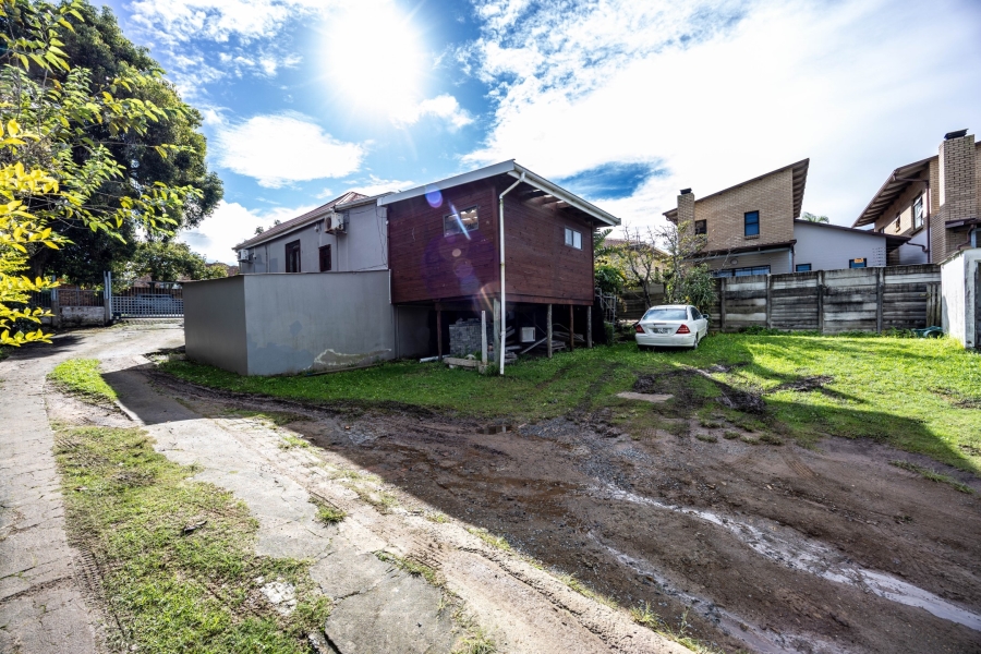 4 Bedroom Property for Sale in Berea Eastern Cape